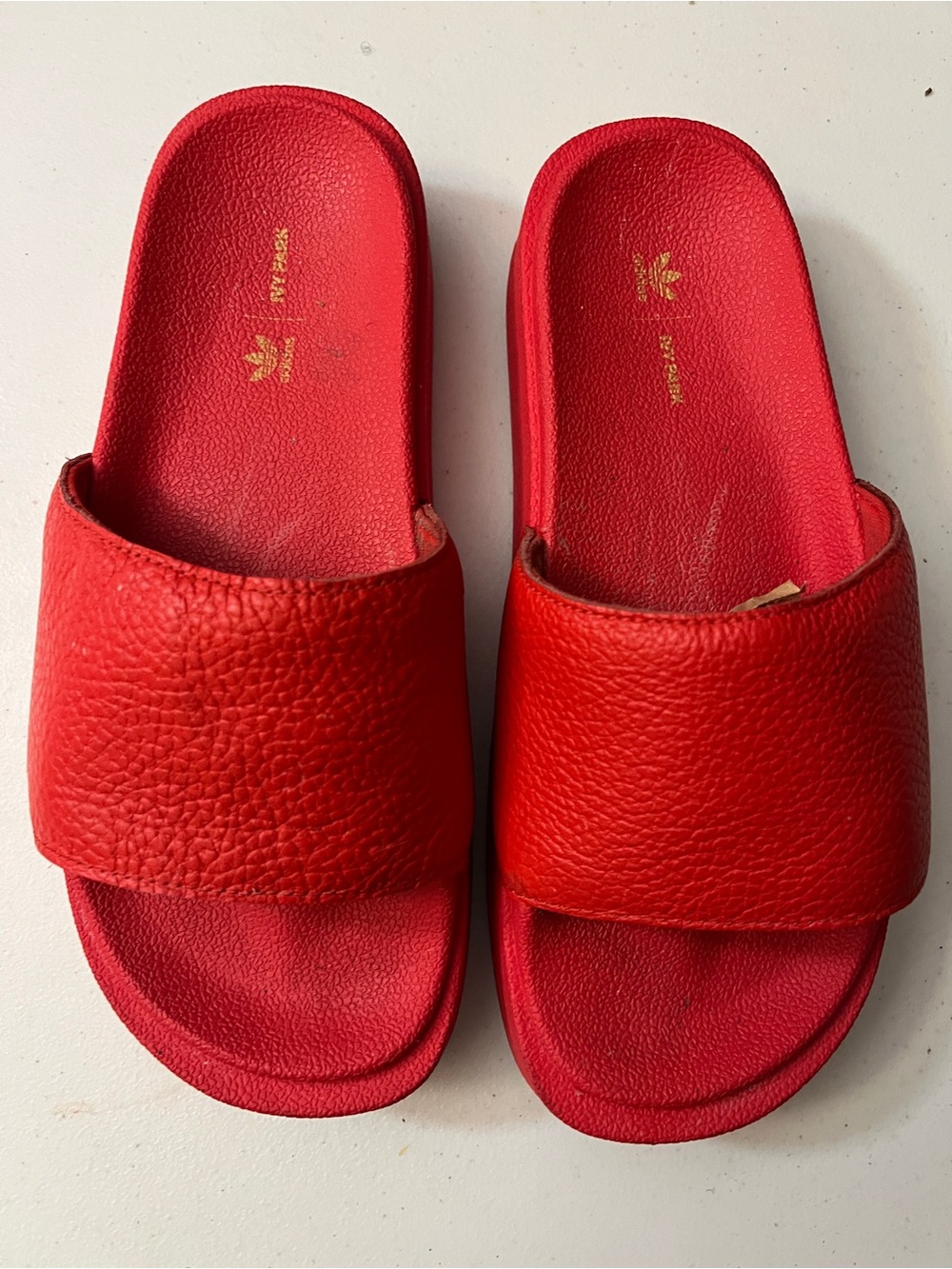 Adidas x IVY PARK Ivy Heart Red Leather Slides Beyoncé GX7102